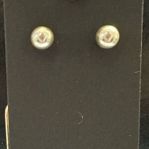 Round Silver Stud Earrings
